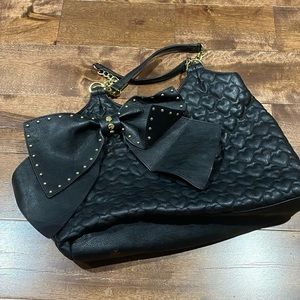 Betsy Johnson |‎ Tufted Heart Tote Bag